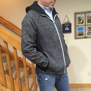 Men’s Lululemon hooded zip up